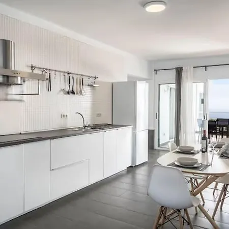 Amanecer 4 Holiday home *